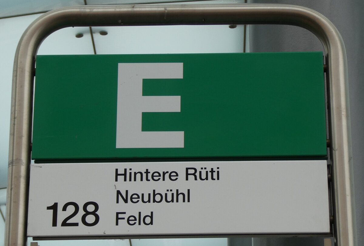 (280'726) - AHW-Haltestellenschild - Wädenswil, Bahnhof - am 27. September 2025 (280'726) - AHW-Haltestellenschild - Wädenswil, Bahnhof - am 27. September 2025