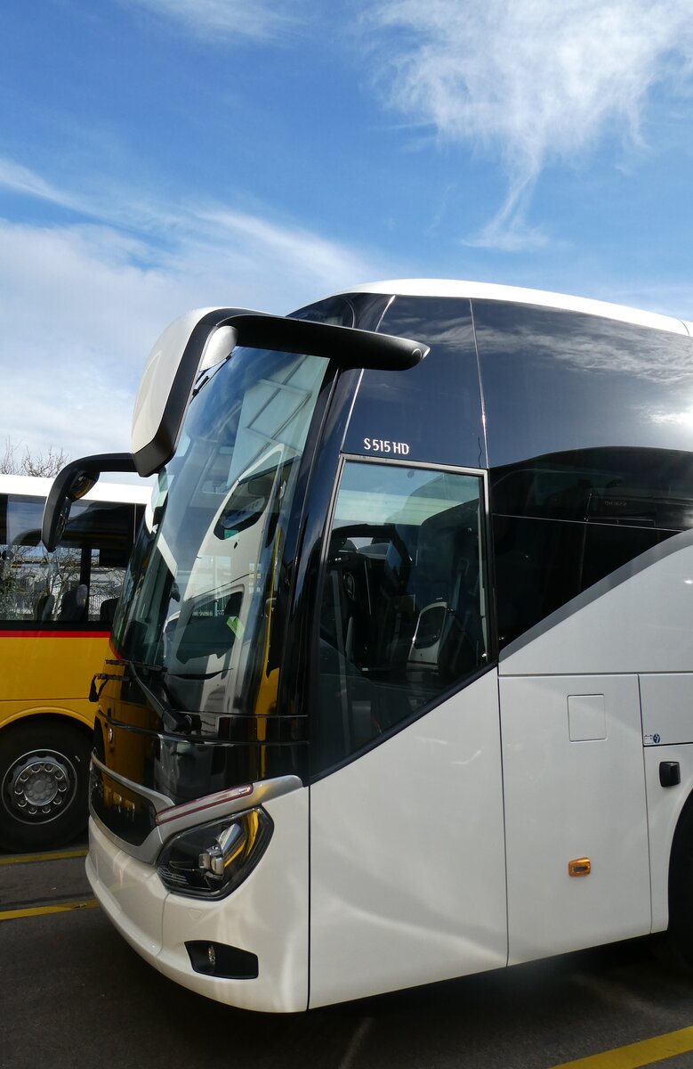 (282'414) - Fr Liechtenstein: Arlberg Express, Schaanwald - (135'203) - Setra am 15. November 2025 in Winterthur, Daimler Buses (Teilaufnahme)