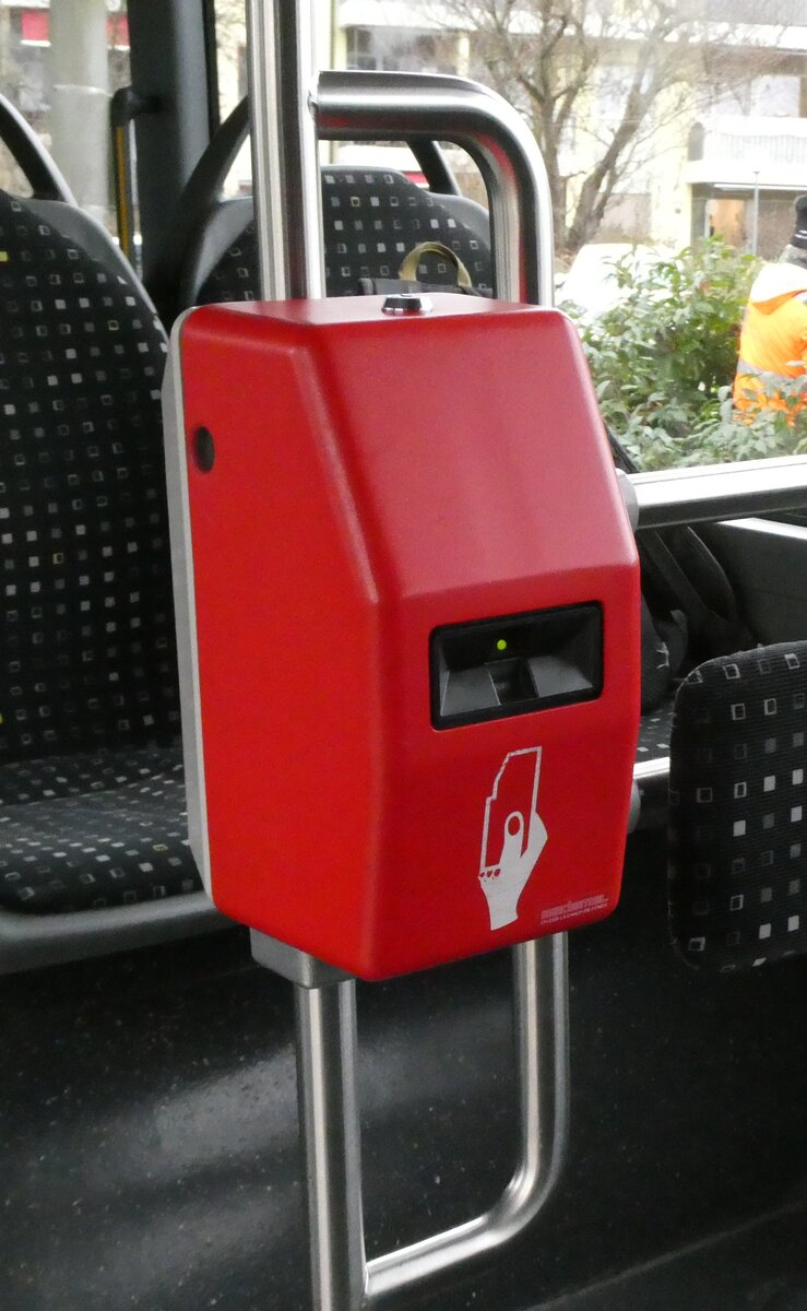 (282'719) - VB Biel - Nr. 159/BE 921'159 - Mercedes (ex STI Thun Nr. 166) am 4. Dezember 2025 in Biel, L�hre (Detailaufnahme mit Billetentwerter)