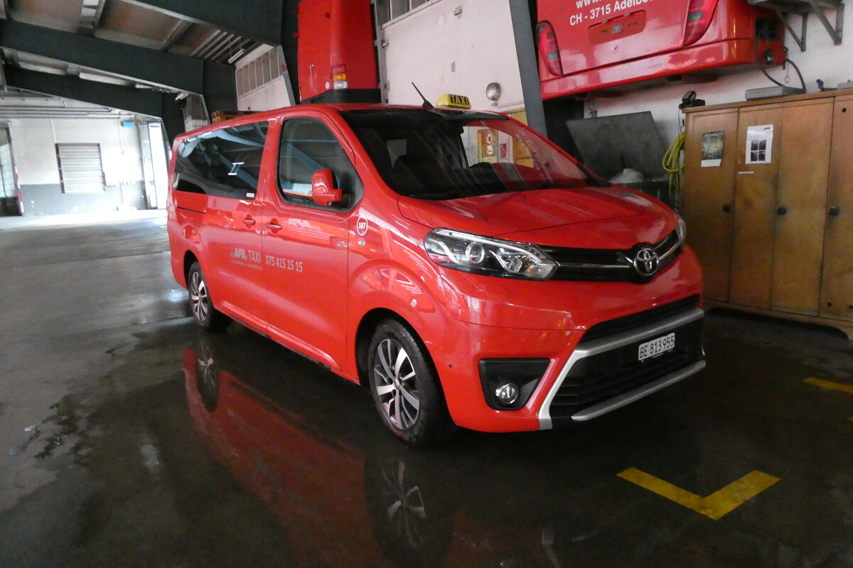 (283'313) - AFA Adelboden - Nr. 187/BE 813'955 - Toyota am 20. Dezember 2025 in Adelboden, Busstation