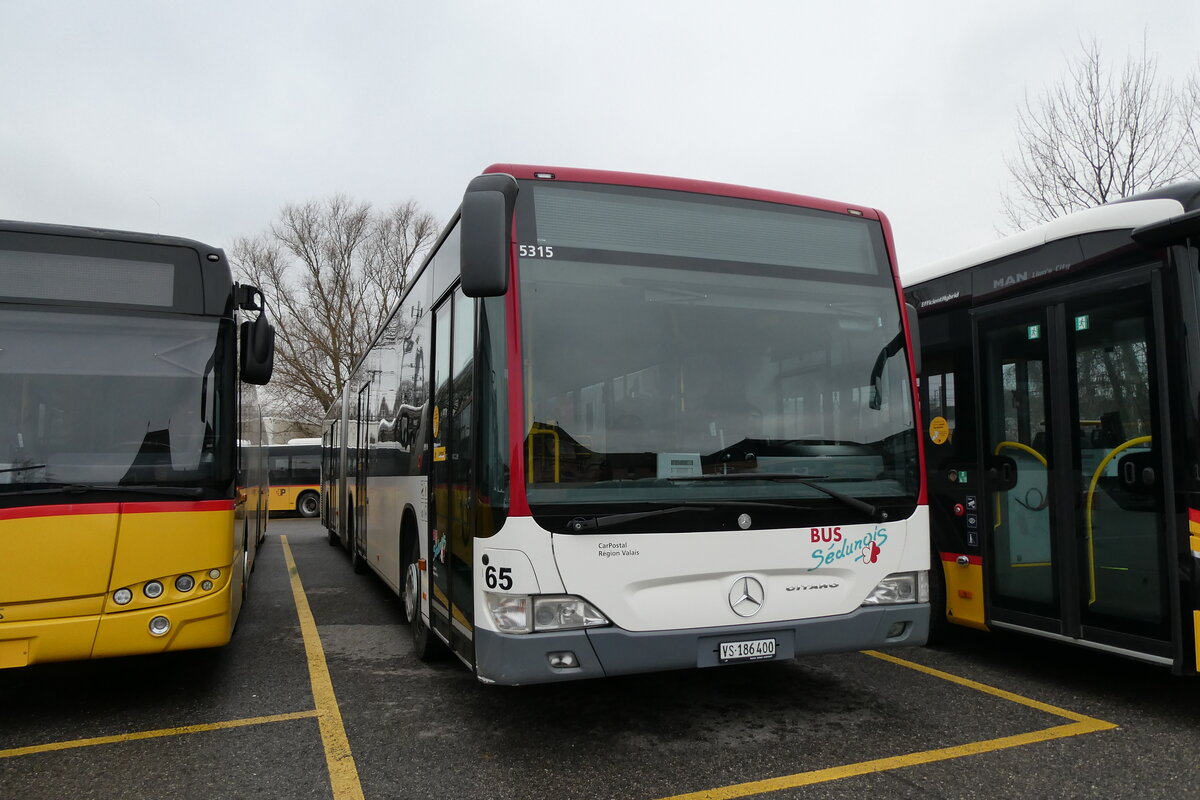 (284'488) - PostAuto Wallis - Nr. 65/VS 186'400/PID 5315 - Mercedes (ex Lathion, Sion Nr. 65) am 31. Januar 2026 in Yverdon, Garage