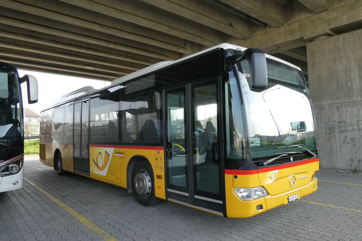 (285'269) - CarPostal Ouest - VD 260'977/PID 5626 - Mercedes (ex Faucherre, Moudon) am 7. M�rz 2026 in Kerzers, Murtenstrasse