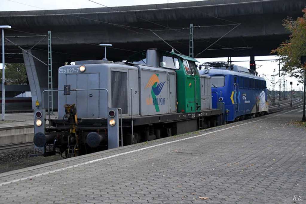 295 027-9 zog EVB 140 761-3 durch hh-harburg,18.10.19 