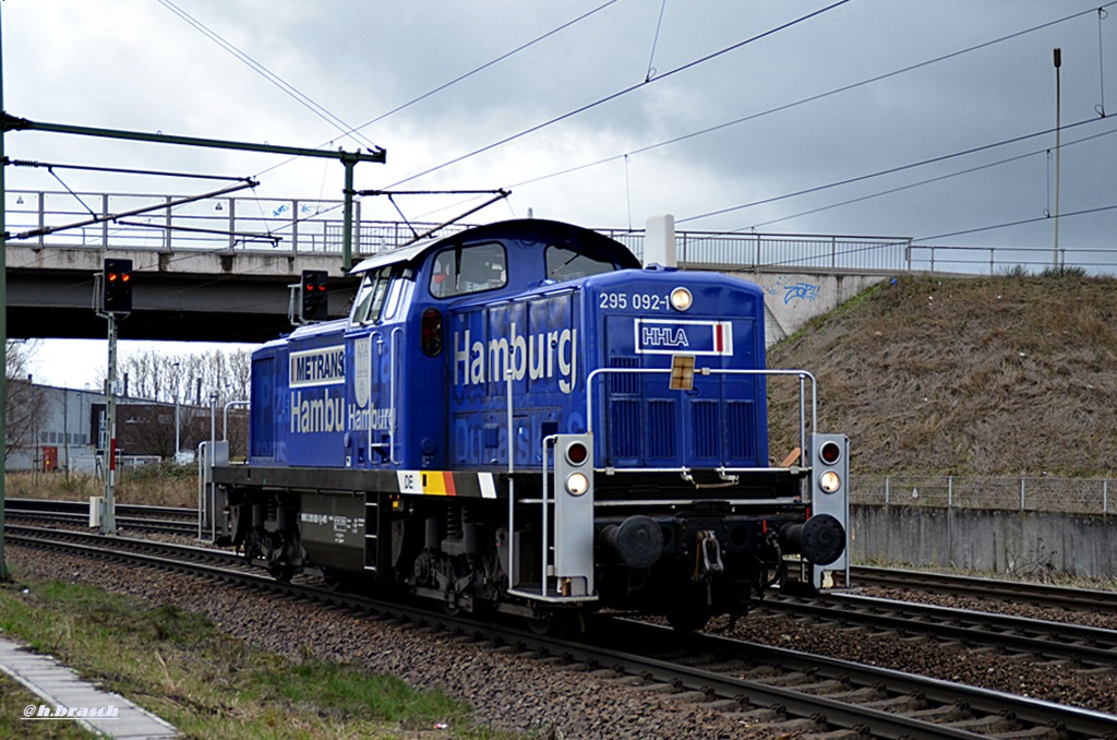 295 092-1 fuhr lz durch waltershof,02.04.15