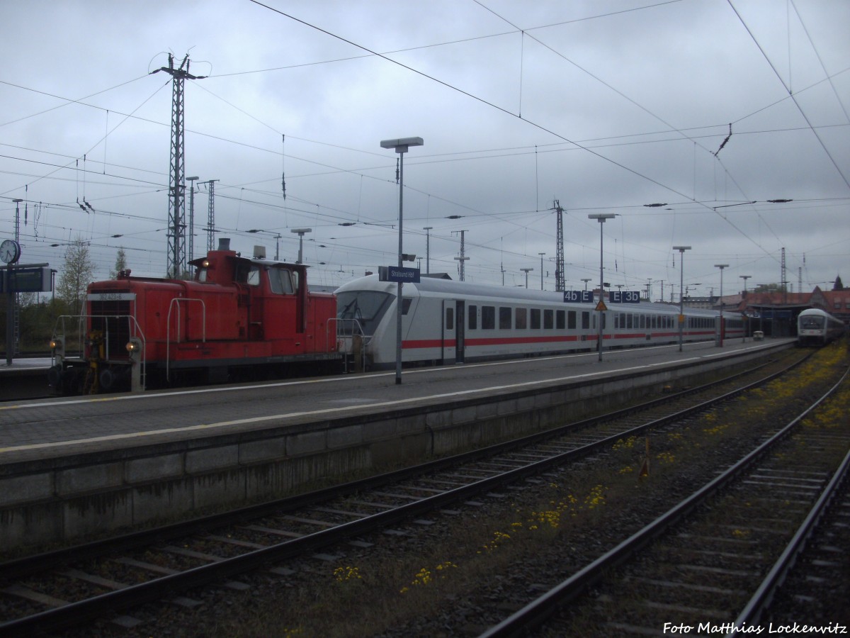 362 423-6 beim Rangieren im Bahnhof Stralsund Hbf am 23.4.14