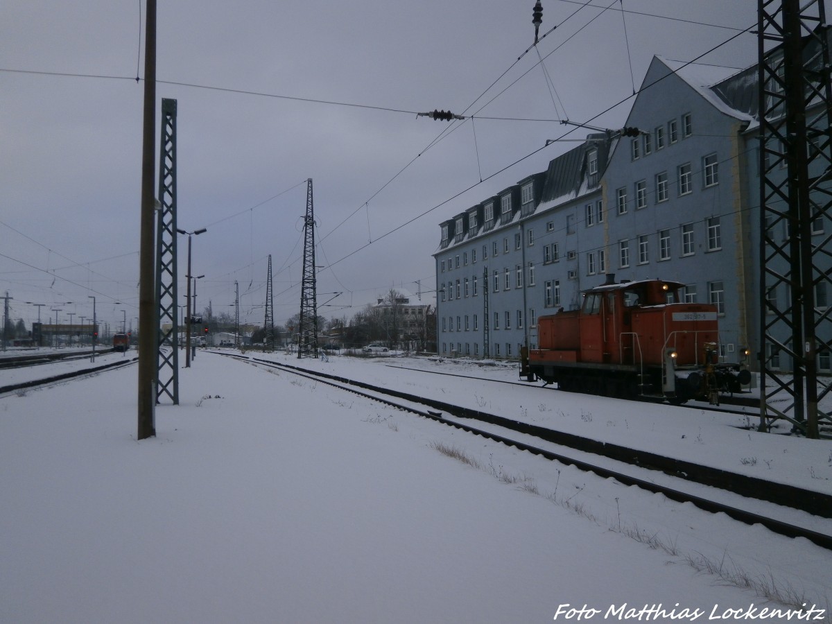 362 517-5 auf Rangierfahrt im Bahnhof Halle (Saale) Hbf am 29.12.14