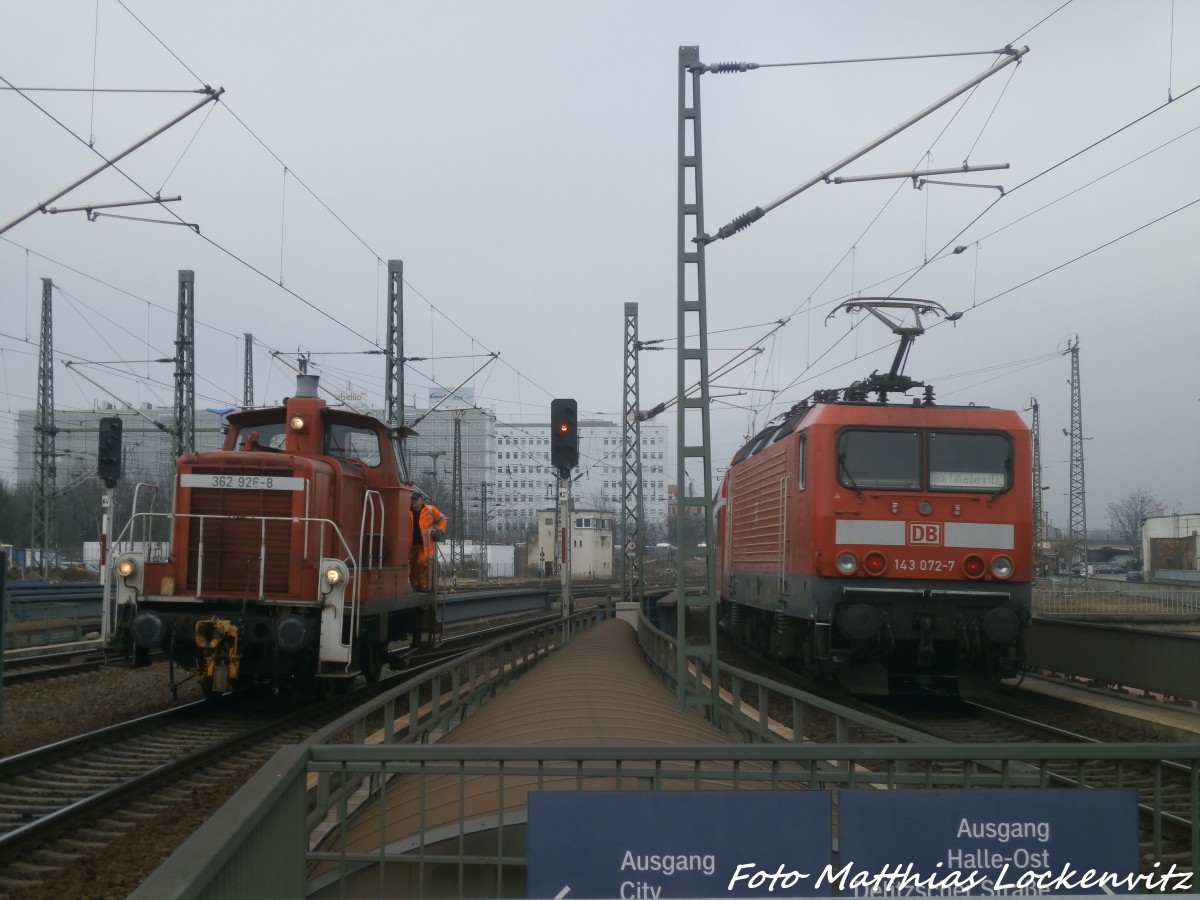 362 92-6 und 143 072-7 in Halle (Saale) Hbf am 12.2.15