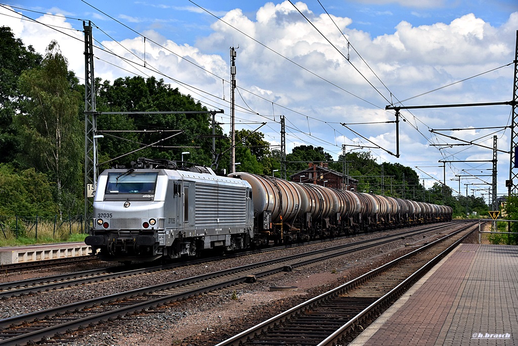 37035 fuhr mit einen tanker durch niederndodeleben,22.06.16