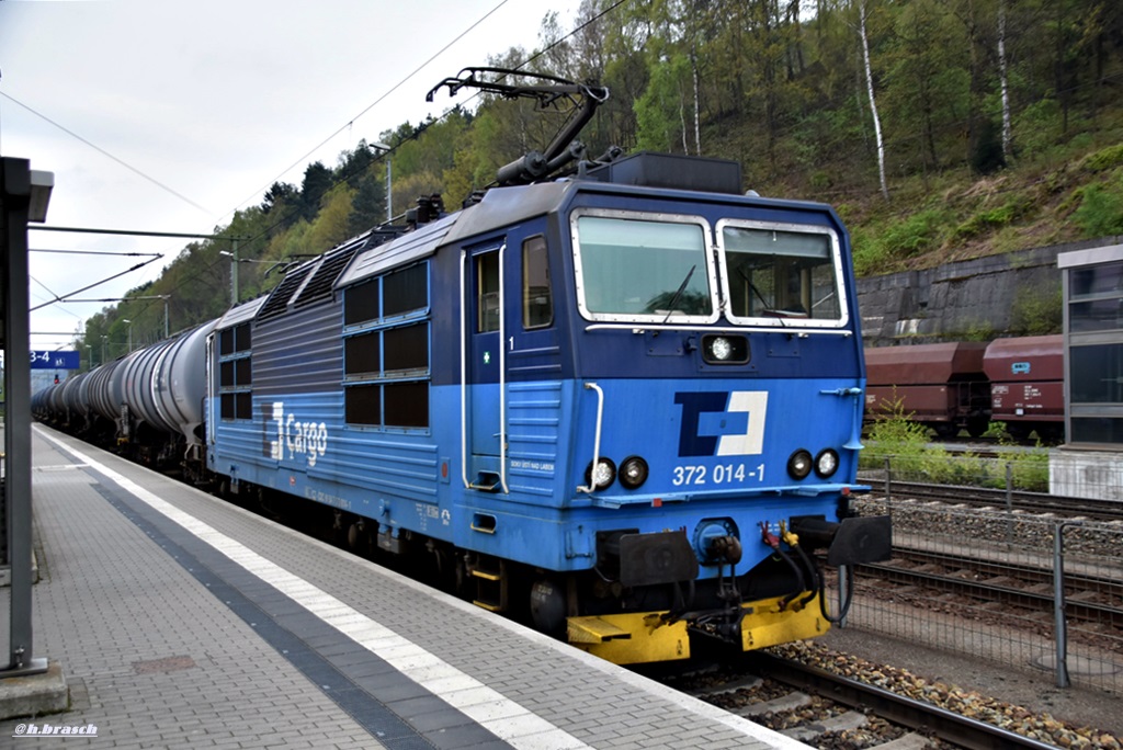 372 014-1 fuhr mit einen tanker durch bad schandau,27.04.17