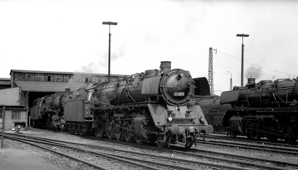 41 001 Bw Köln-Eifeltor 25.7.1967
