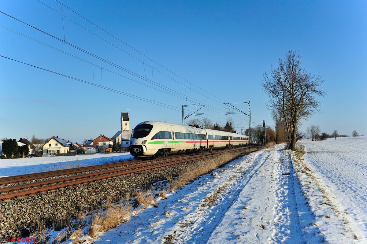 411 004-5  Erfurt  als ICE 90 Wien - Hamburg bei Moosham. 13.02.21