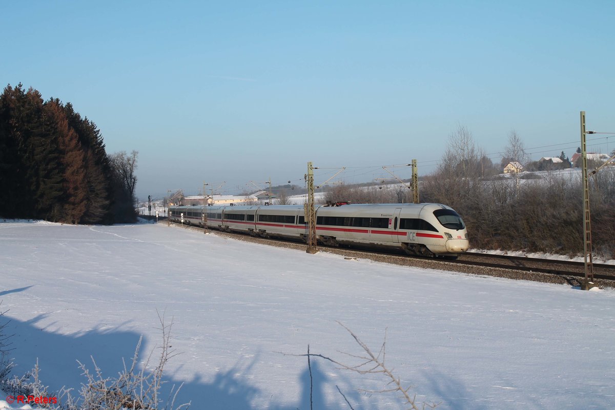 411 013-6  Hansestadt Stralsund  als ICE 21 Frankfurt/Main - Wien bei Sinsgrün.19.01.17