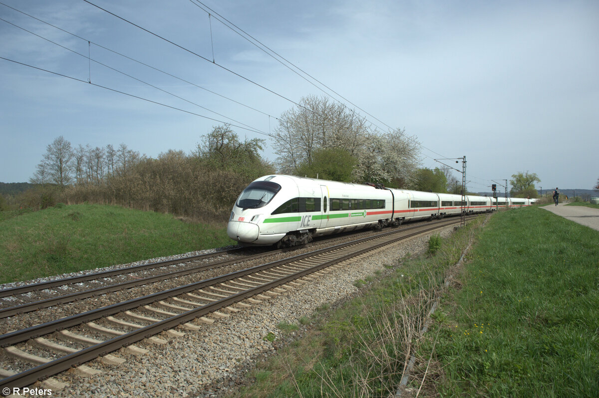 411 073  Halle Saale  als ICE 92 Wien - Berlin  Berolina  bei Pölling. 07.04.24