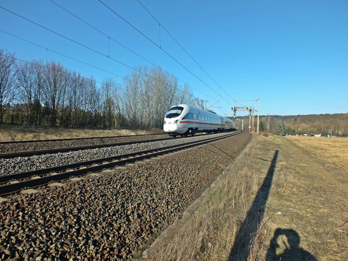 411 073  Halle (Saale)  war am 12.3.14 auf dem Weg von Dresden nach Wiesbaden, hier bei Erfurt-Bischleben.