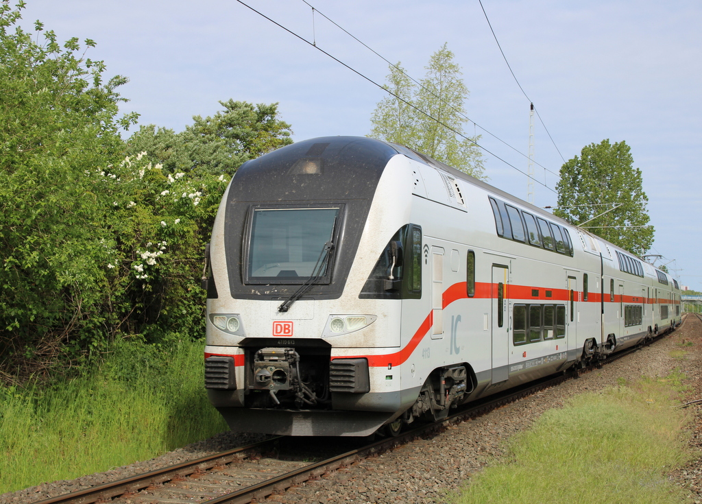 4110 613-5 als IC 2177(Warnemünde-Dresden)bei der Durchfahrt in Rostock-Marienehe.21.05.2020