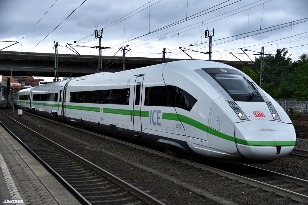 412 024-8 bei der abfahrt von hh-harburg,05.07.19