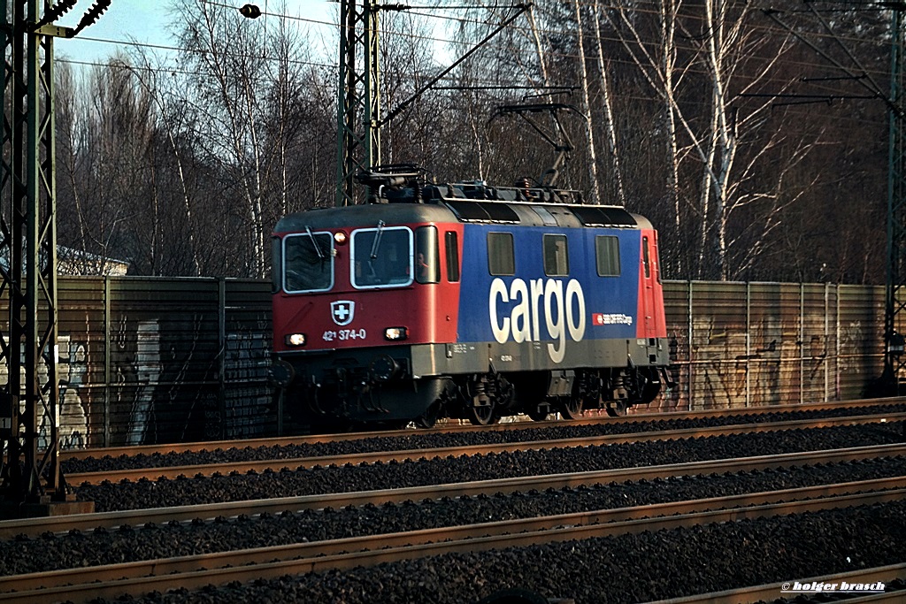 421 374-0 fuhr lz am 20.12.13 durch hh-harburg