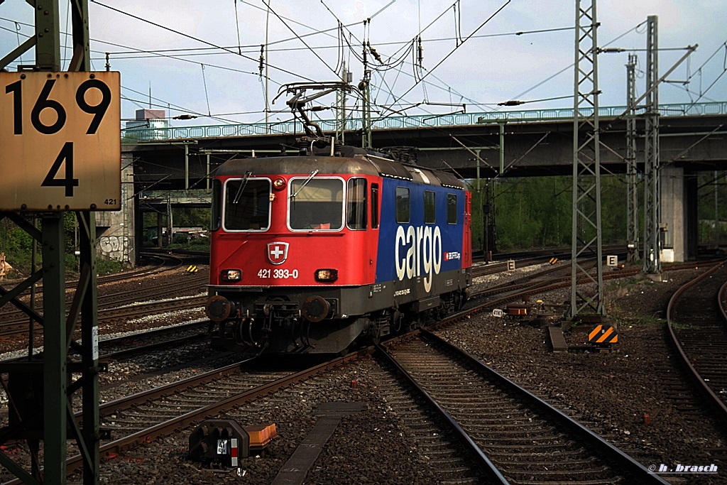 421 393-0 fuhr solo am 25.04.14 durch hh-harburg