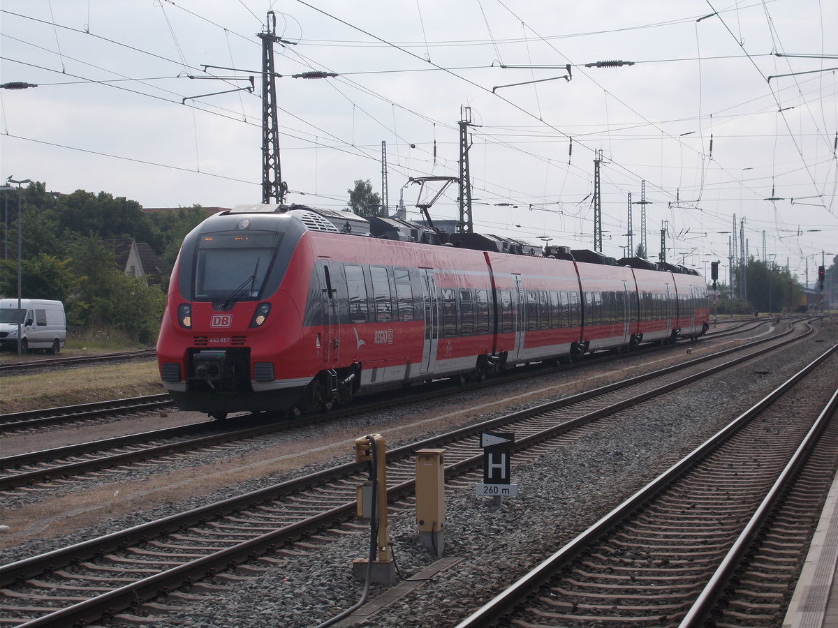 442 857,am 24.Juli 2016,in der Rostocker Abstellanlage,im Hbf.