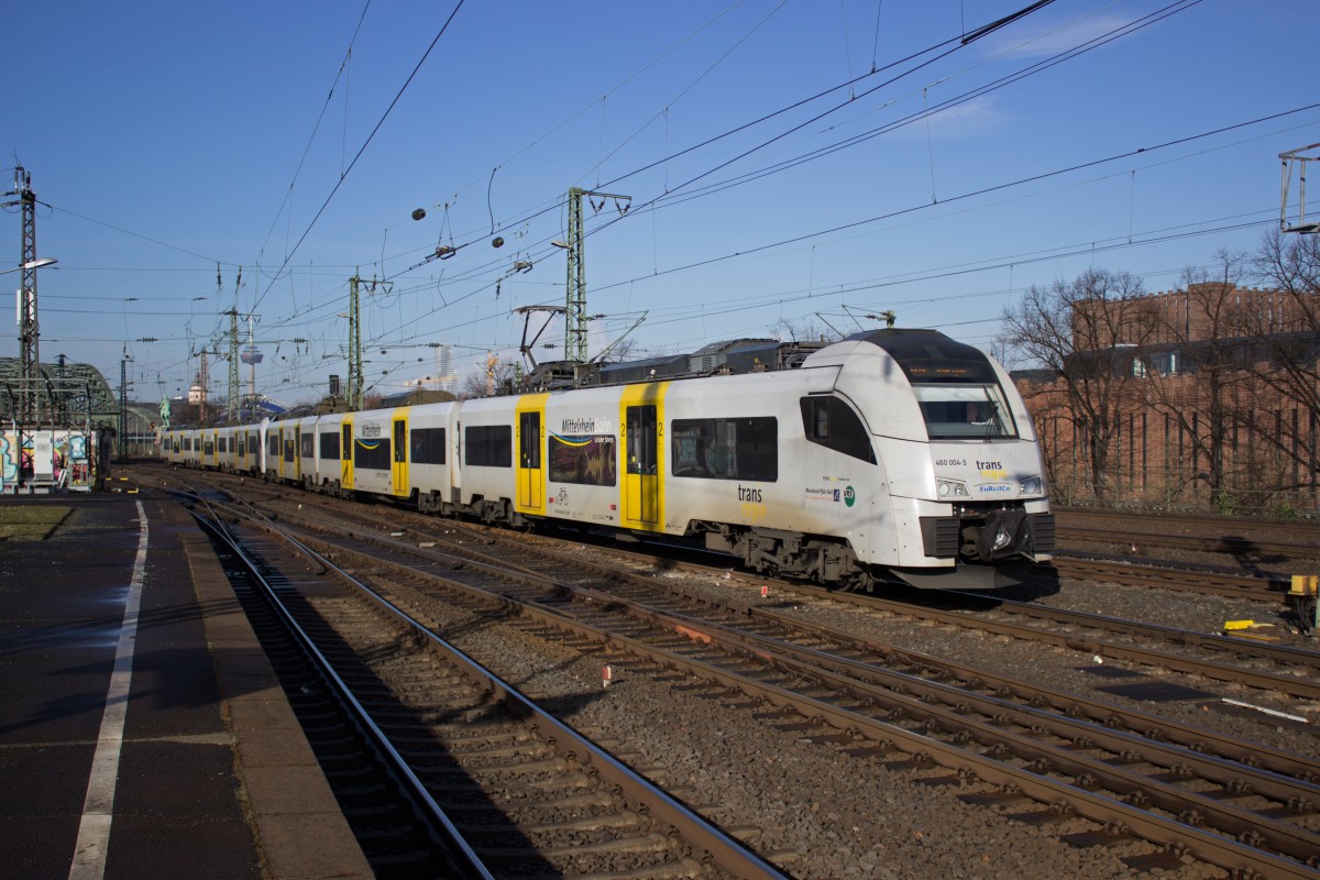 460 009 und 004 der Mittelrheinbahn sind am 25.02.15 zur Fahrt nach Koblenz aufgebrochen. Der hintere Triebwagen endet dabei bereits in Remagen.