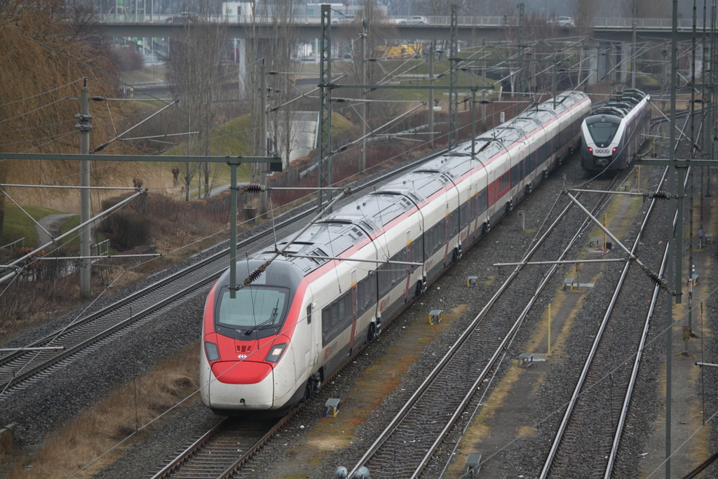 501 001(Giruno) abgestellt am 10.03.2018 in Wolfsburg neben an stand noch ein Enno 1440