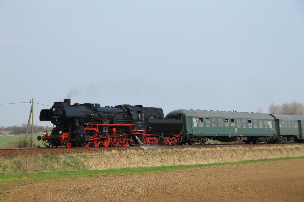 52 1360 auf dem Weg nach Vienenburg.