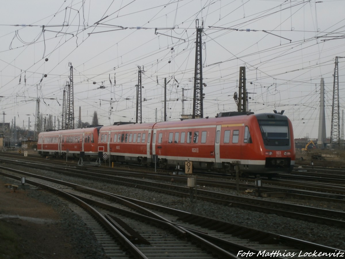 612 015 / 515 mit 612 010 / 510 beim verlassen des Hallenser Hbf am 17.3.15