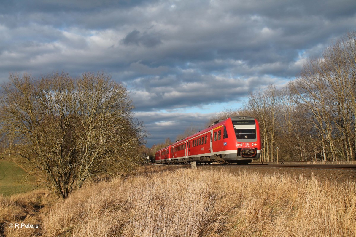 612 152 + 064 als Re 3695 Hof - Regensburg bei Schönfeld. 22.02.13