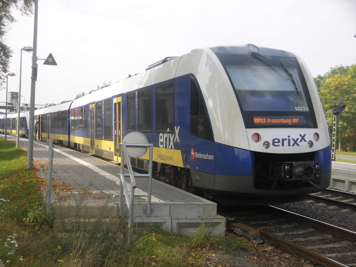 622 211 / 711 im Bahnhof Vienenburg am 29.9.17