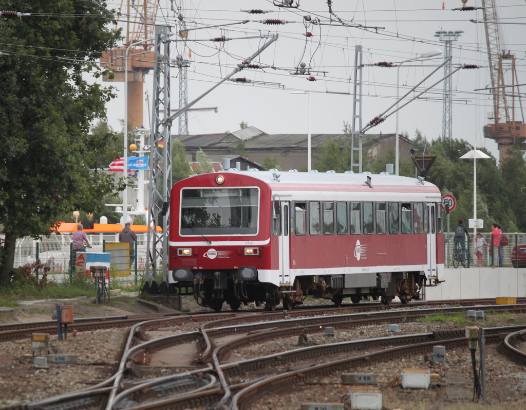 626 043-0 als DLr 61408(Rostock-Bramow-Warnemünde)bei der Bereitstellung in Warnemünde.13.08.2016 