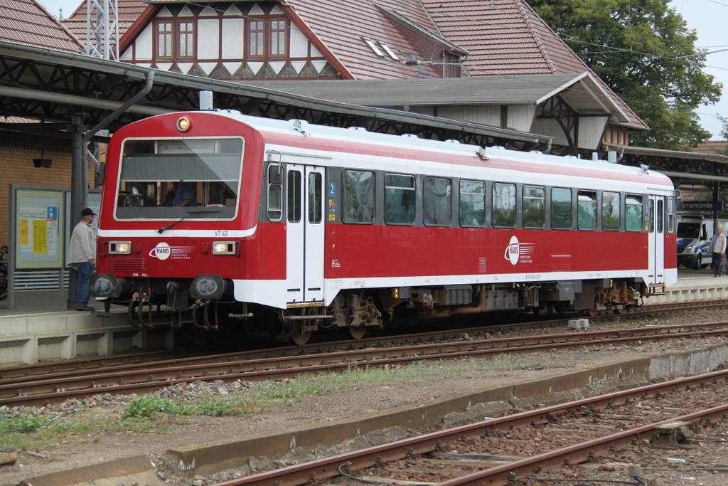 626 043-0 als DPE 61308(Warnemnde-Pritzwalk)kurz vor der Ausfahrt in Warnemnde am 13.08.2016