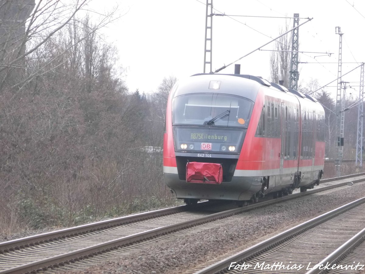 642 144 / 644 mit ziel Eilsenburg bei der Einfahrt in den Bahnhof Delitzsch ob Bf am 3.3.16