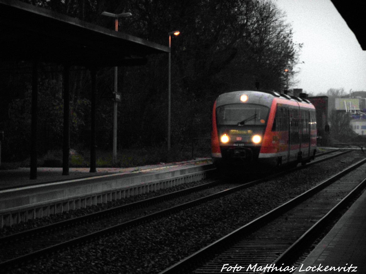 642 193 / 693 als RB50 mit ziel Dessau Hbf im Bahnhof Bernburg am 28.11.15