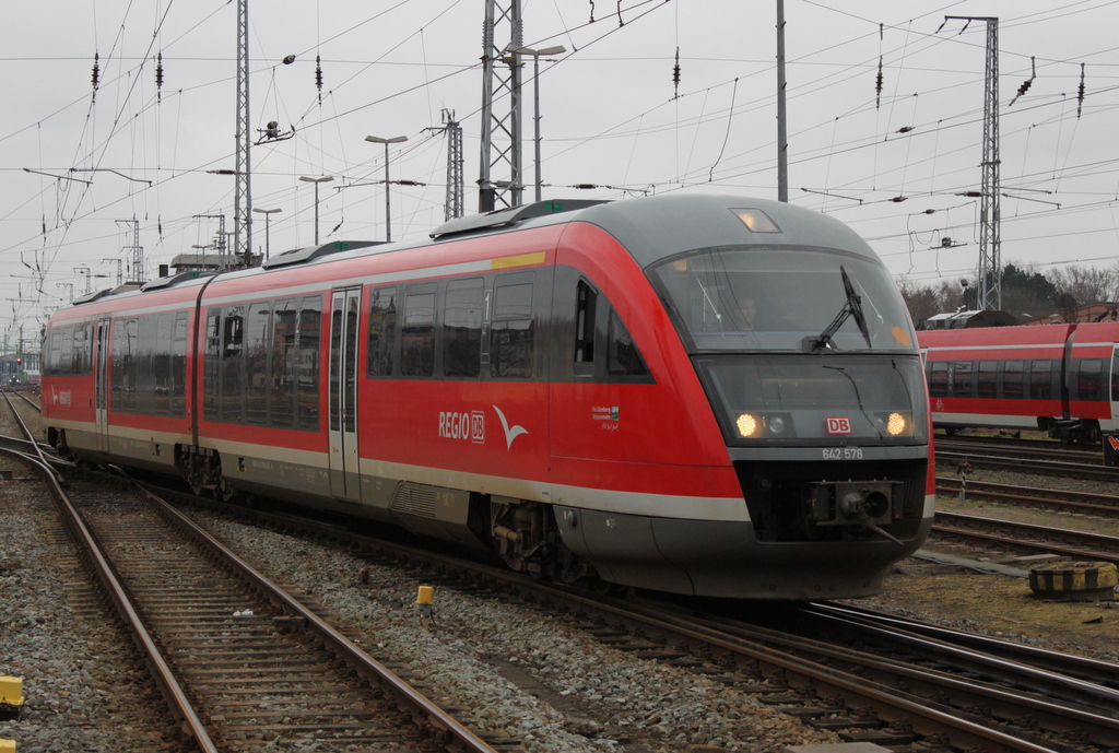 642 578-8(ex BW Kempten)beim Rangieren im Rostocker Hbf.29.01.2016 