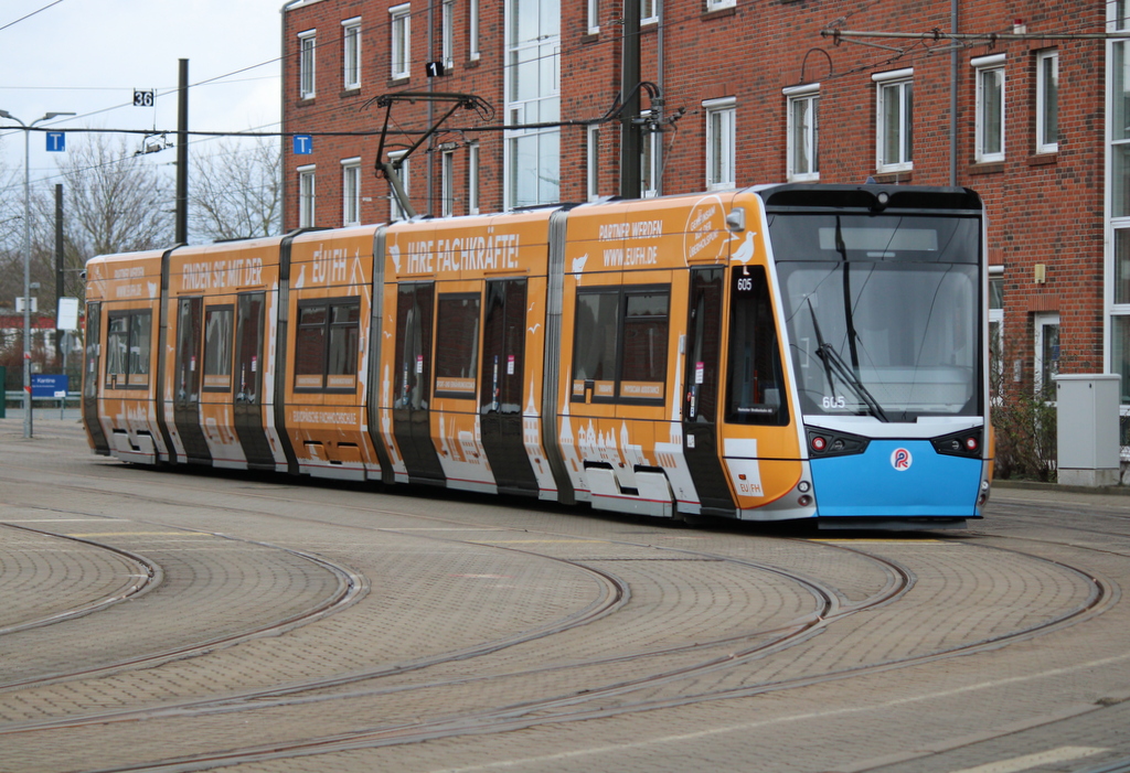 6N2 Wagen 605 stand am Nachmittag des 25.02.2022 auf dem Betriebshof der Rostocker Straßenbahn AG.