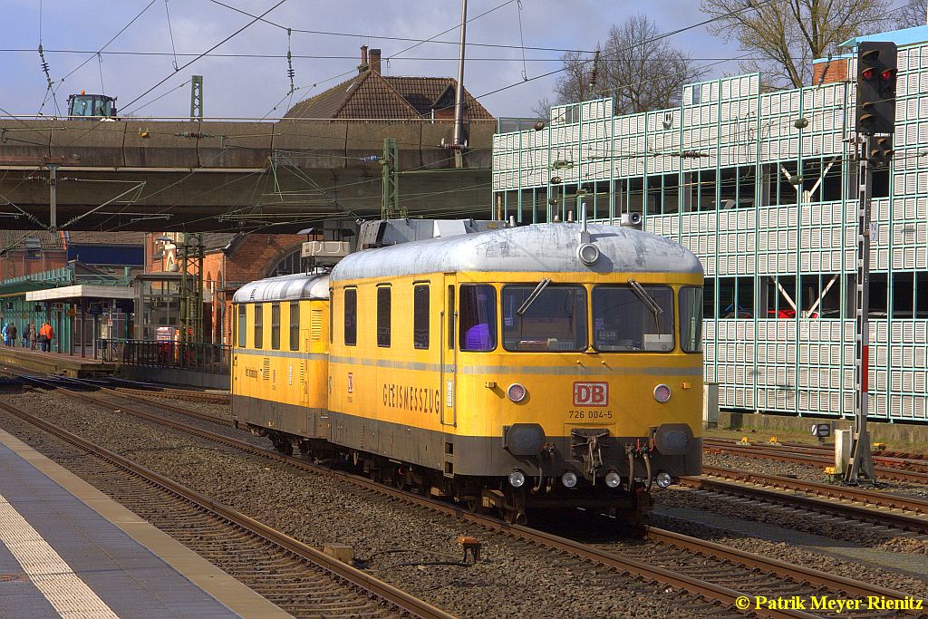 725/726 004 (GMTZ 004) als Messfahrt in Stade auf dem Weg nach Cuxhaven am 30.03.2015