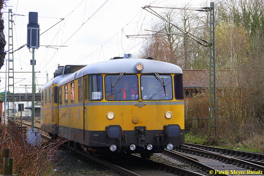 725/726 004 (GMTZ 004) als Messfahrt in Stade auf dem Weg nach Cuxhaven am 30.03.2015