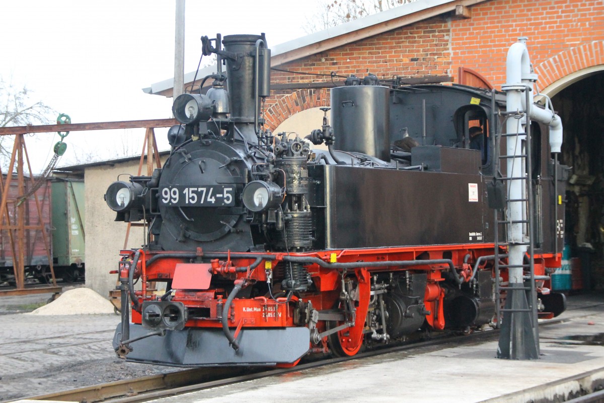 99 1574 beim Ausruhen in Mügeln