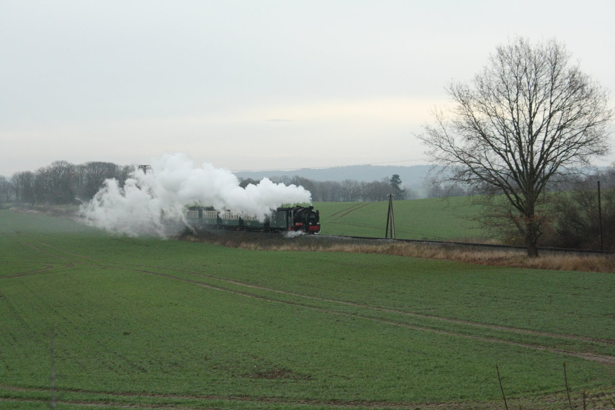 99 4632 kurz vor Putbus am 15.12.20