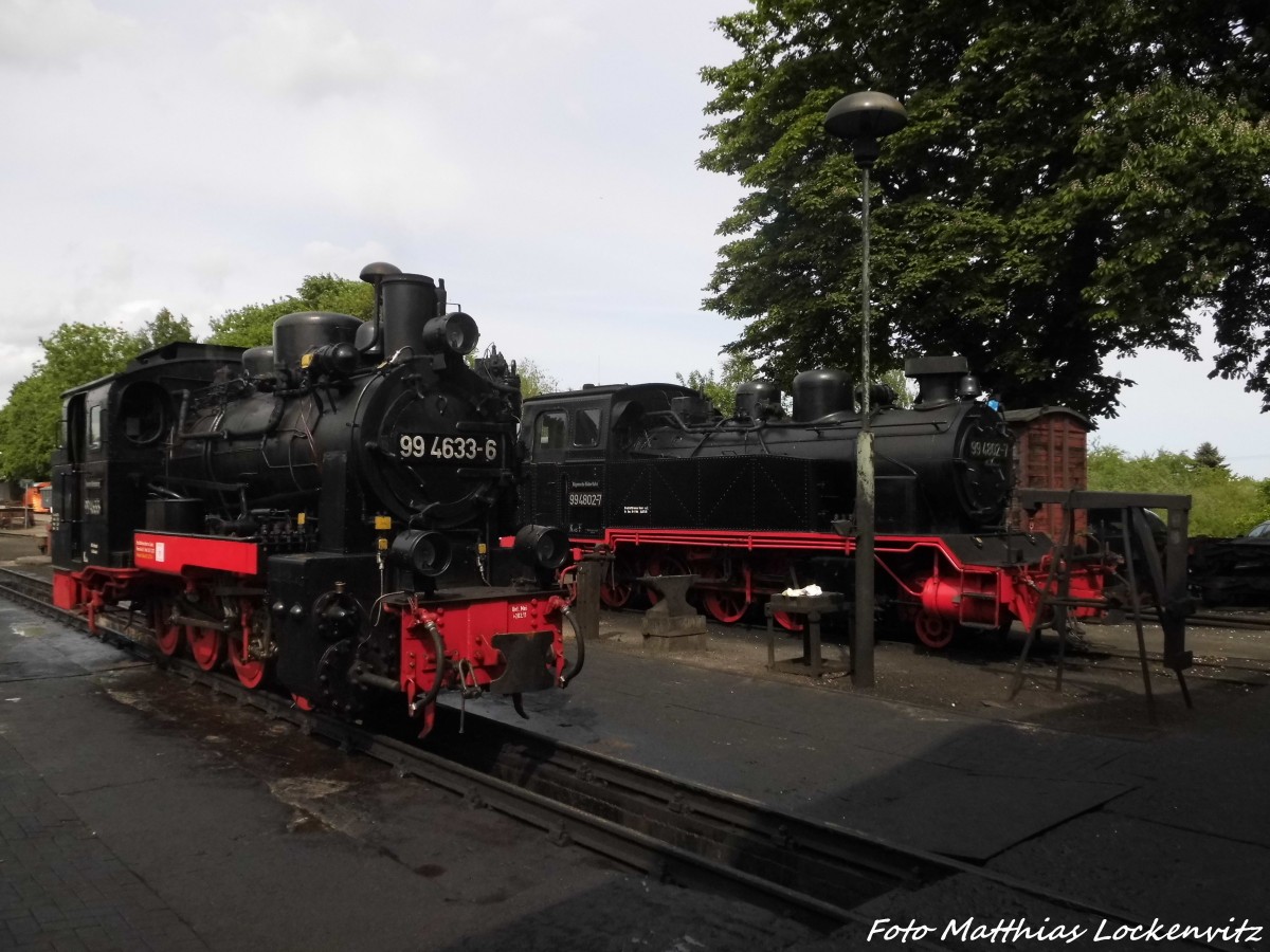 99 4802 und 99 4633 vor der Lokwerkstatt in Putbus am 29.5.15