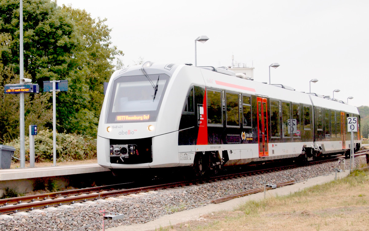 abellio 1648 431 als RB 80589 von Donndorf nach Naumburg Ost, am 07.09.2019 in Reinsdorf (b Nebra). (Foto: Thomas Wedekind)