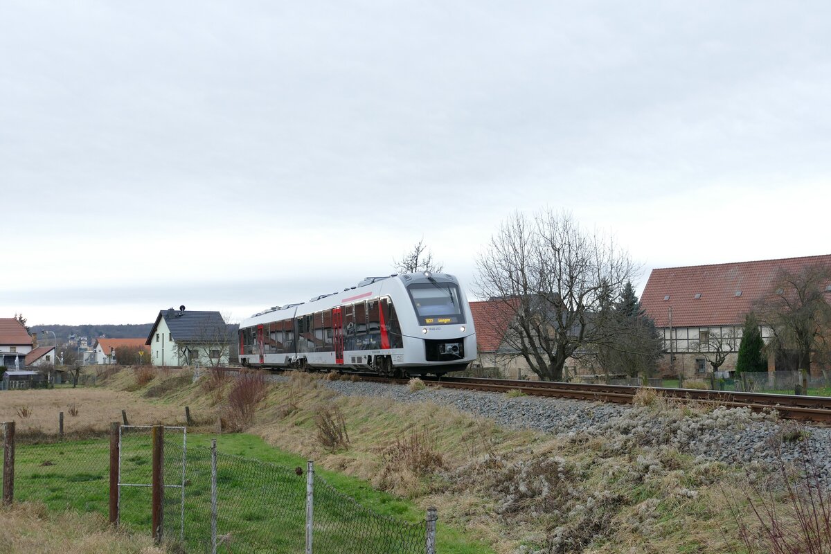 Abellio 1648 452 als RB 80558 von Naumburg (S) Hbf nach Wangen (U), am 19.12.2023 in Ro�bach. Das war der letzte Betriebstag vor der Einstellung des Zugverkehrs auf der Unstrutbahn wegen Personalmangel bei Abellio vom 20.12.2023 bis 31.01.2024. (Foto: Wolfgang Krolop)