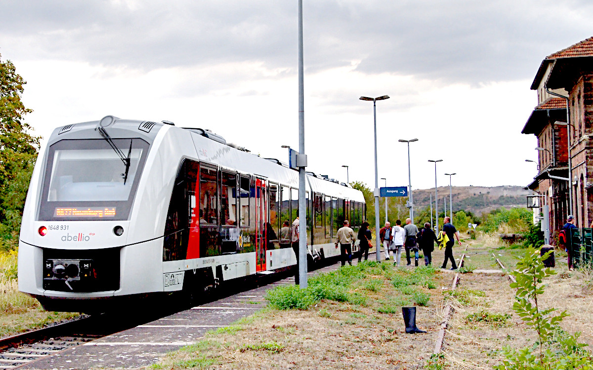 abellio 1648 931 als RB 80585 nach Naumburg Ost, am 07.09.2019 in Roßleben. (Foto: Thomas Wedekind)