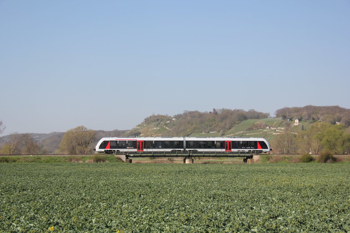 abellio 1648 xxx als RB 80573 von Wangen nach Naumburg Ost, am 16.04.2019 bei Roßbach. (Foto: Wolfgang Krolop)
