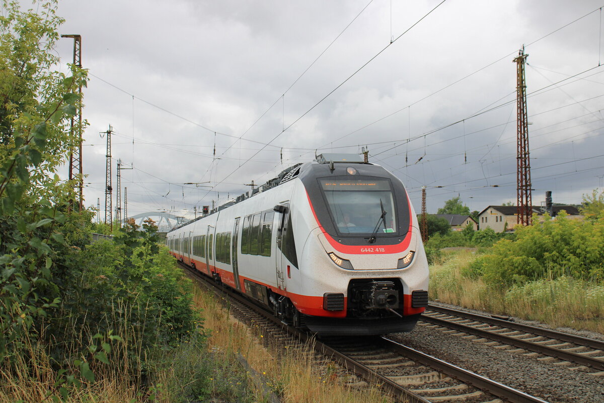 Abellio 6442 418 als RB 74663 von Saalfeld (S) nach Halle (S) Hbf, am 07.07.2025 in Naumburg (S) Hbf.