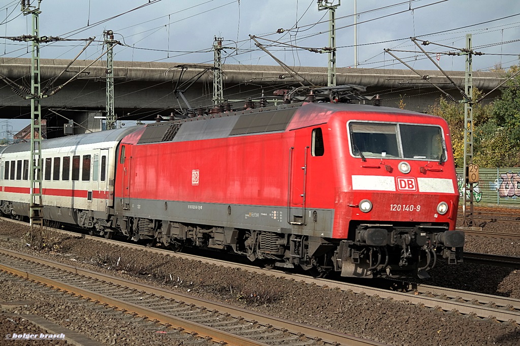 abfahrt der 120 140-9 mit einen IC vom bhf harburg am 21.10.13