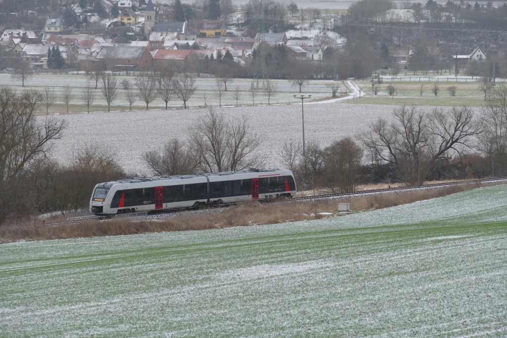 ABRM 1648 423 als RB 77 (80555) von Wangen (Unstrut) nach Naumburg (Saale) Ost.
Ni�mitz, am 21.01.2022.