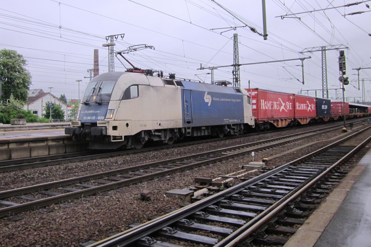 Alles anderes als schnes knnte Mann das Wetter am 1 Juni 2013 bezeichnen. Dies gilt jedocht nicht fr WLB U2-020, der am diesen Tag Fulda durchfuhr. Leider war die regen der Aufstoss zum beruchtigen Hochwasser in die Tale der Elbe und Saale.