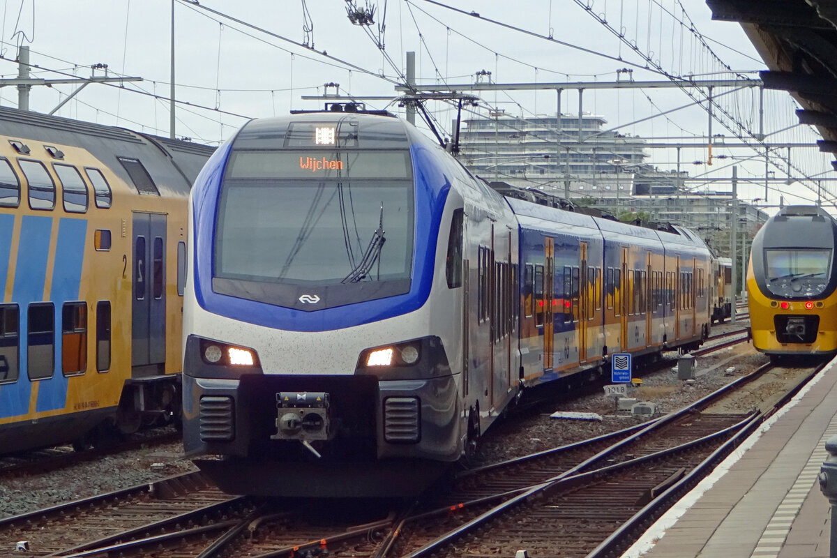 Als RB aus Zutphen nach Wijchen treft NS 2519 am 3 Augustus 2019 in Nijmegen ein.