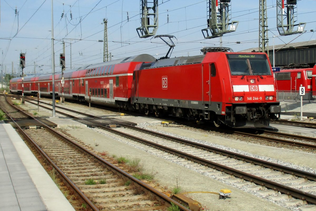 Am 10 Mai 2018 treft 146 244 in Passau ein. 